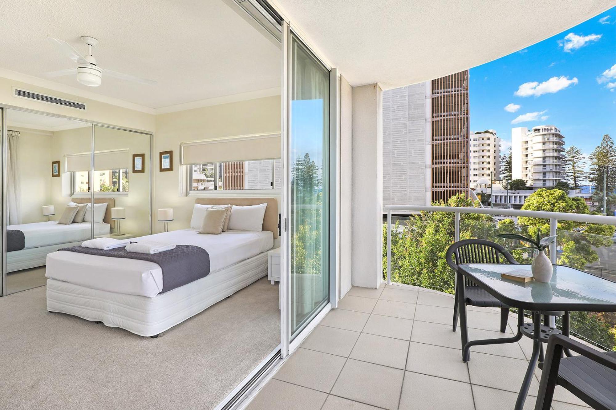 Pandanus Mooloolaba Aparthotel Room photo